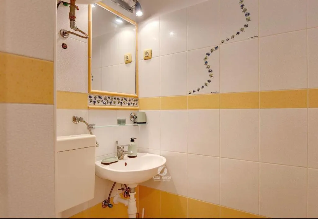 Belview - Beachfront Apartments プーラ